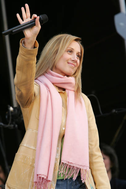 Gallery of Lara Fabian