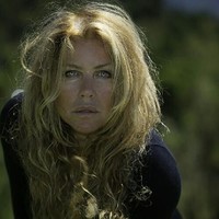 ex-wife: Julie Bindas