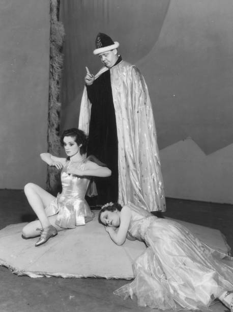 Gallery of Elsa Lanchester