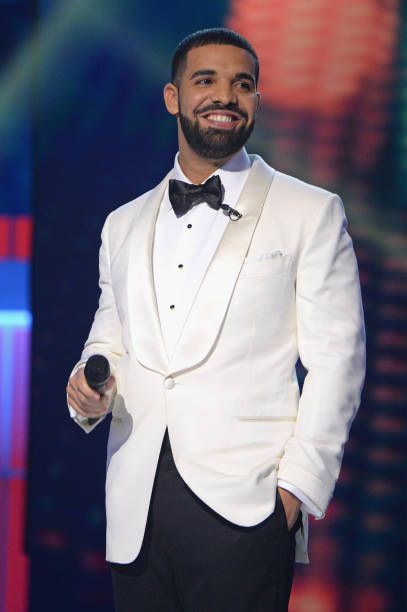 Gallery of Drake (Aubrey Graham)