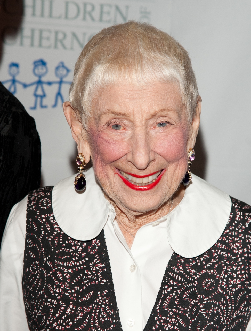 Mother: Leah (Posner) Adler