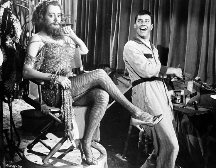 Gallery of Elsa Lanchester
