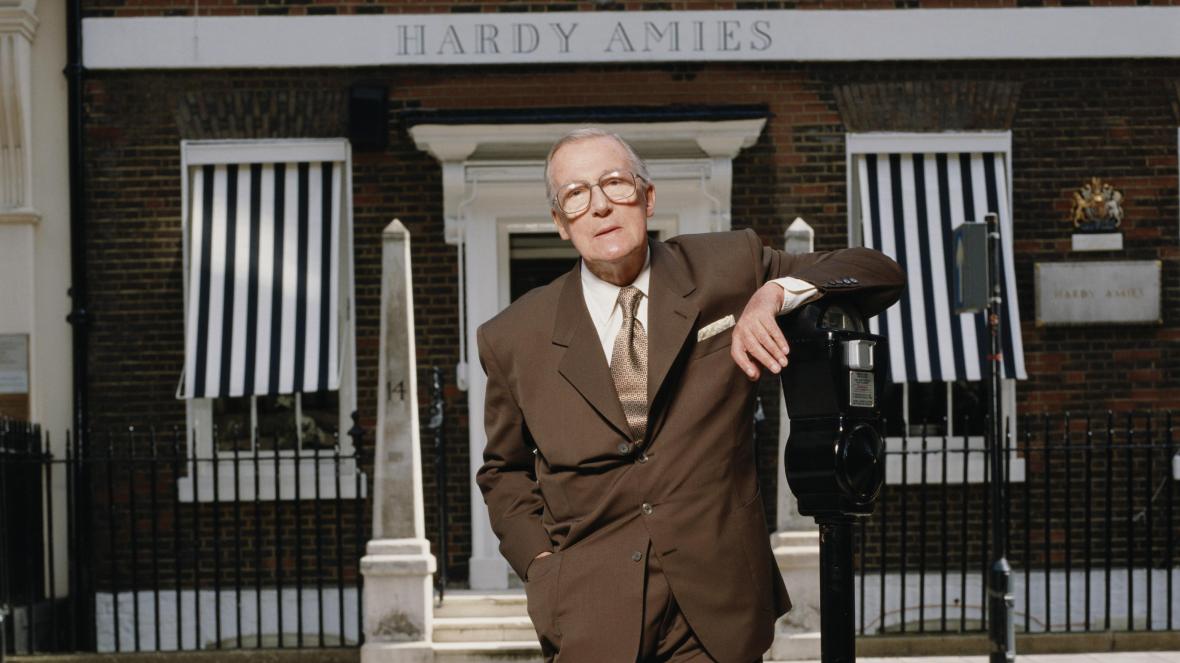 Gallery of Hardy Amies