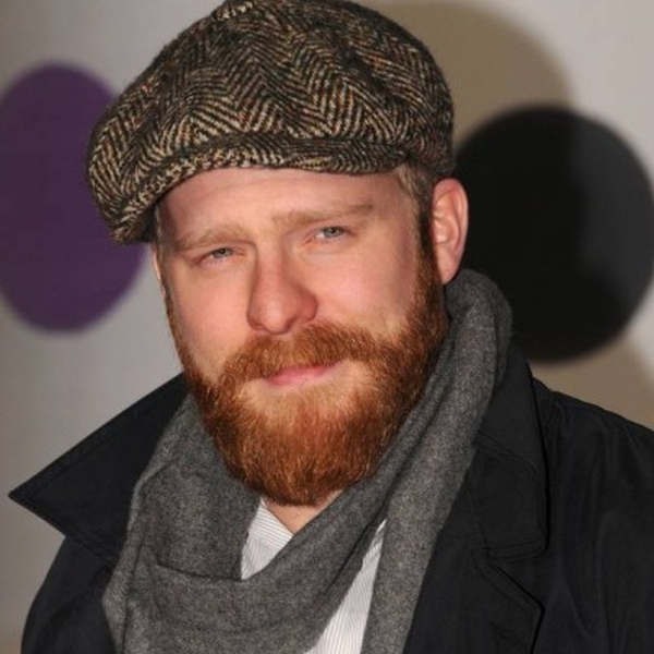 ex-boyfriend: Alex Clare