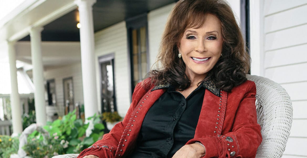 colleague: Loretta Lynn