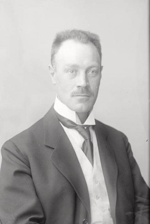Father: Carl Wilhelm von Sydow