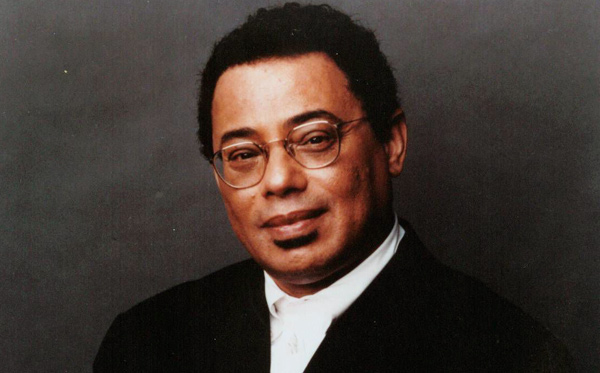Donald Bogle