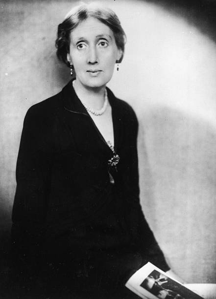 Career period of Virginia Woolf in career