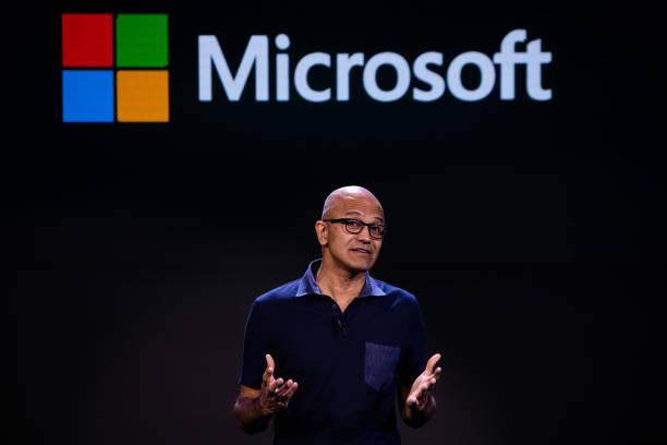Career period of Satya Nadella in career