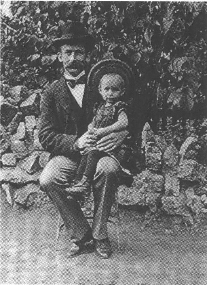 Father: Peter Franz Remark