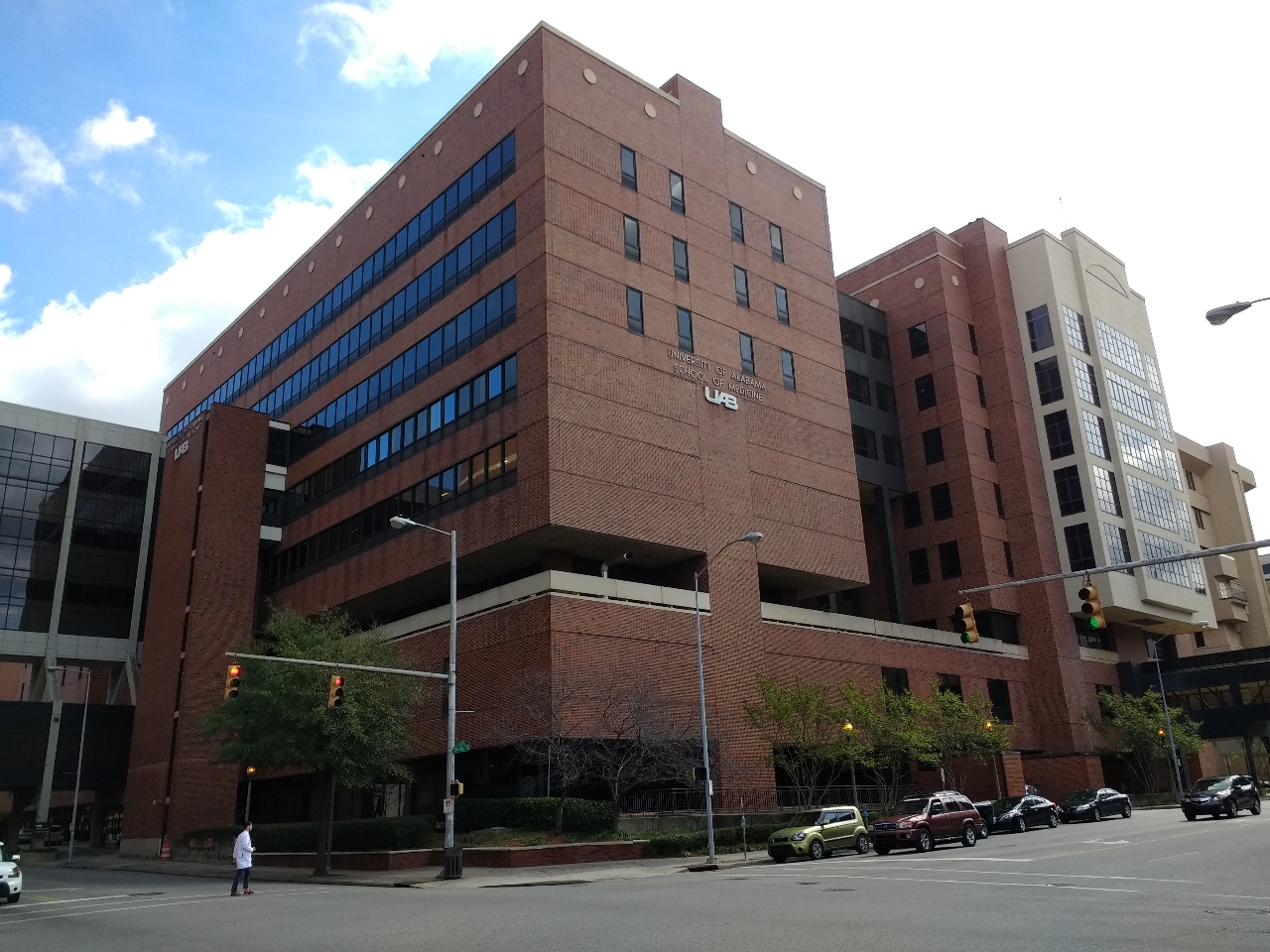 Education period of George Lundberg in UAB School of Medicine