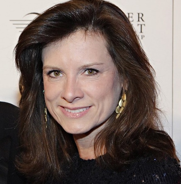 Wife: Lisa Cadette Detwiler
