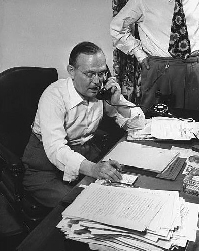 Gallery of Damon Runyon