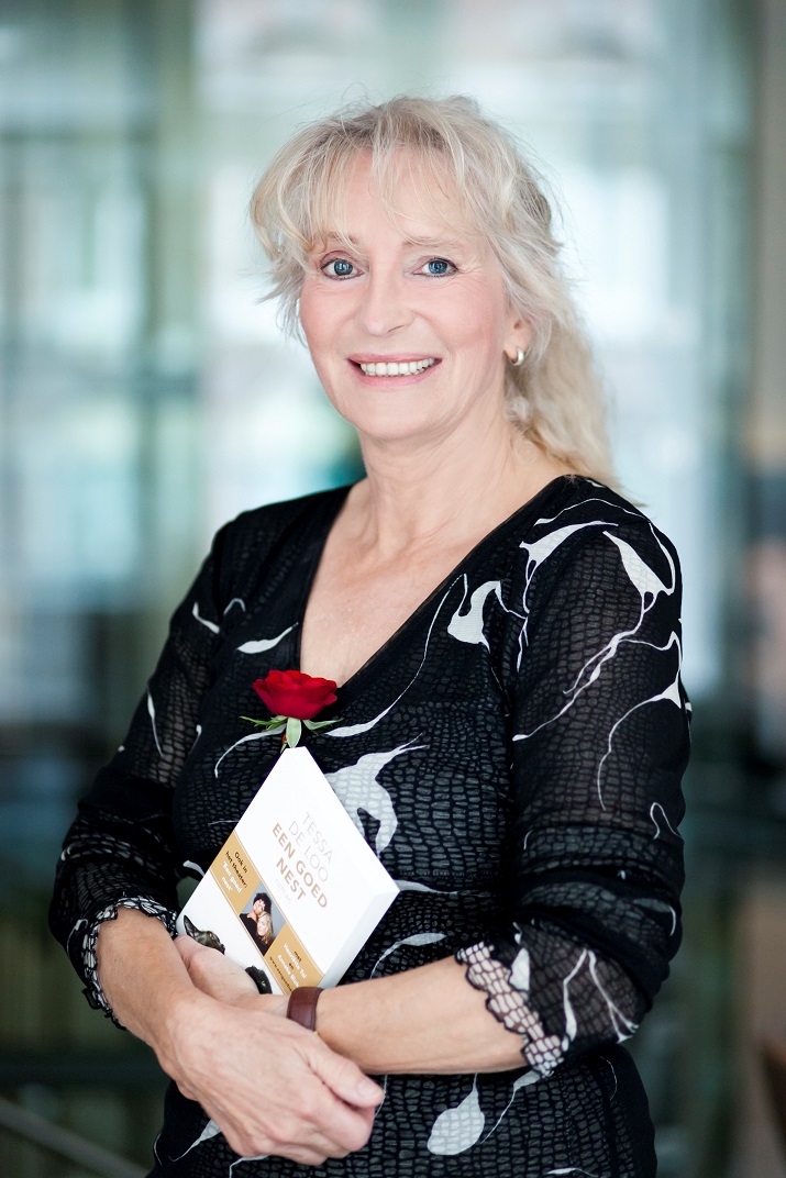 Gallery of Tessa de Loo
