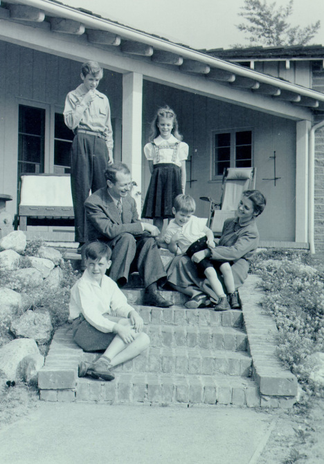Gallery of Linus Pauling