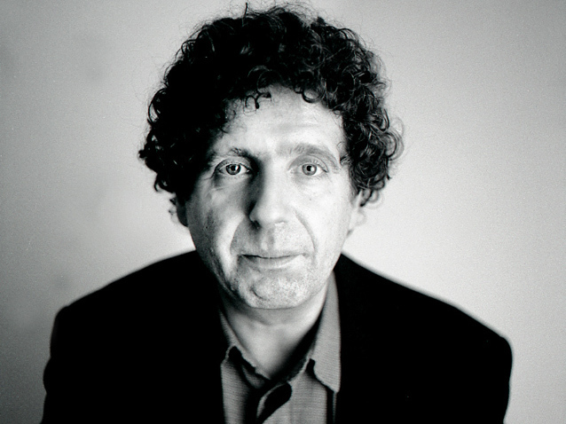 Son: Michaël Levinas