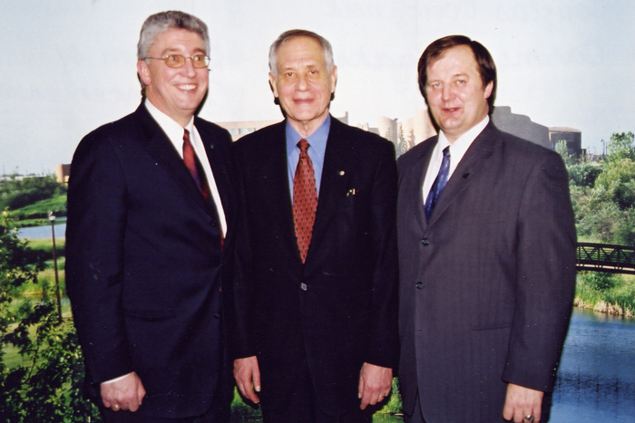 Gallery of Douglas Cardinal