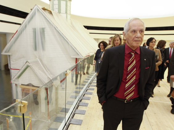 Gallery of Douglas Cardinal