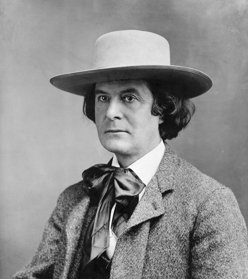colleague: Elbert Green Hubbard