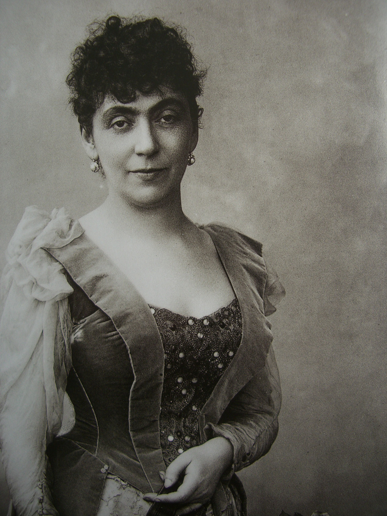 mentor: Madeleine Lemaire