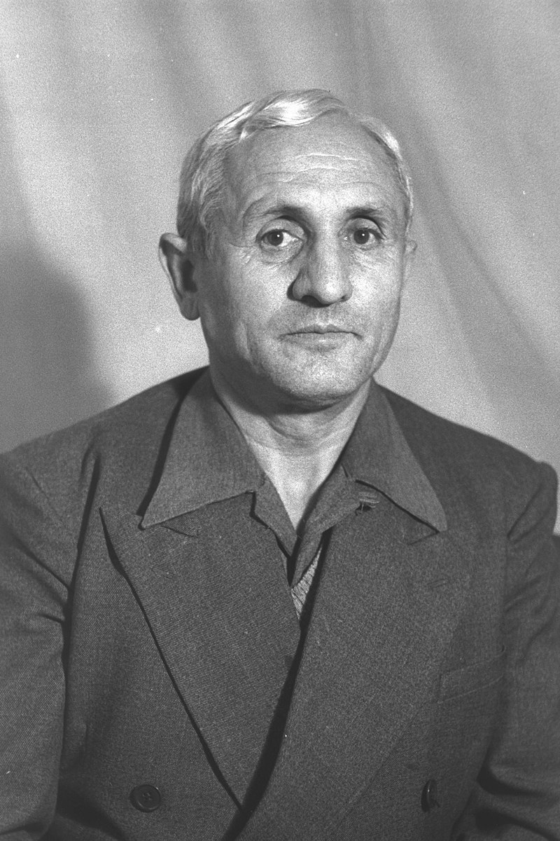 Father: Shmuel Dayan