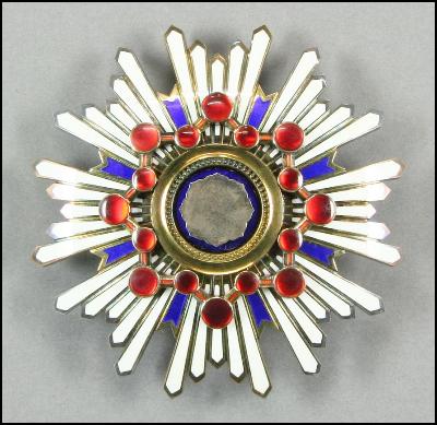 Order of the Sacred Treasure
