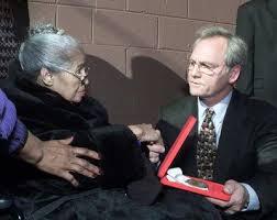 Governor's Medal of Honor for Extraordinary Courage