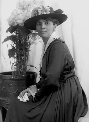 Spouse: Adelaide Mabel Allenby (née Chapman), Viscountess Allenby of Megiddo