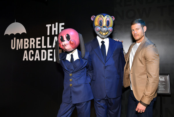 Gallery of Tom Hopper
