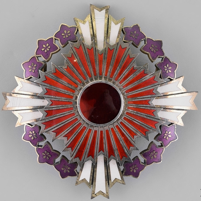 Order of the Paulownia Flowers