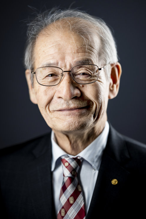 colleague: Yoshino Akira