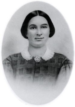 Mother: Mary Litogot Ford