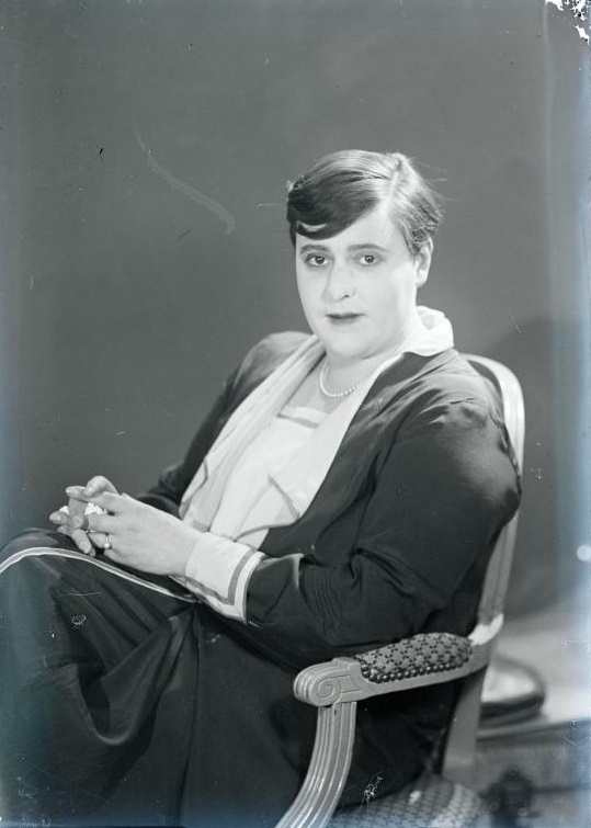 ex-wife: Lydie Sarazin-Lavassor