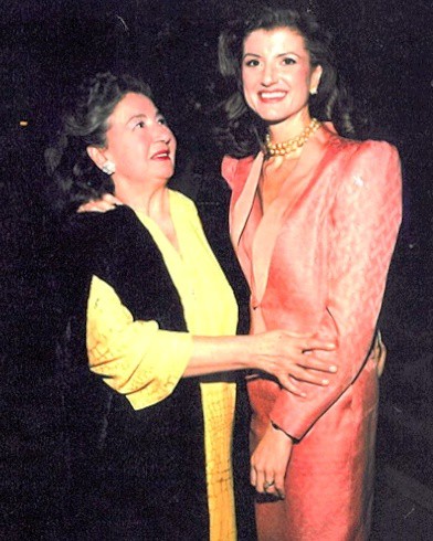 Mother: Elli Stasinopoulos