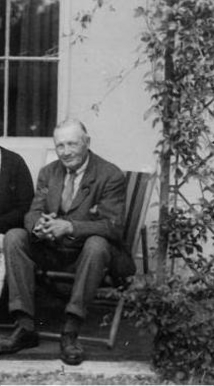 Father: Anthony Edward Mortimer (