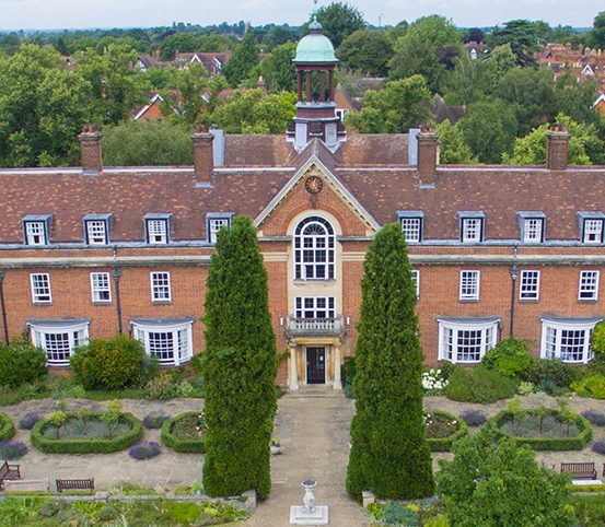 Education period of Theresa May in St. Hugh\'s College