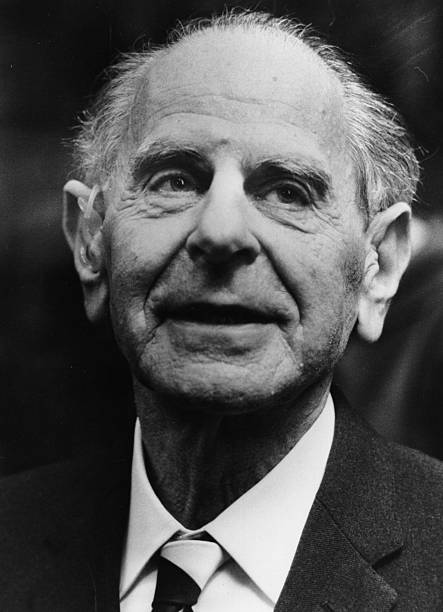 Career period of Karl Popper in career