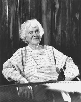 Anne Noggle (June 12, 1922 — August 16, 2005), American educator ...