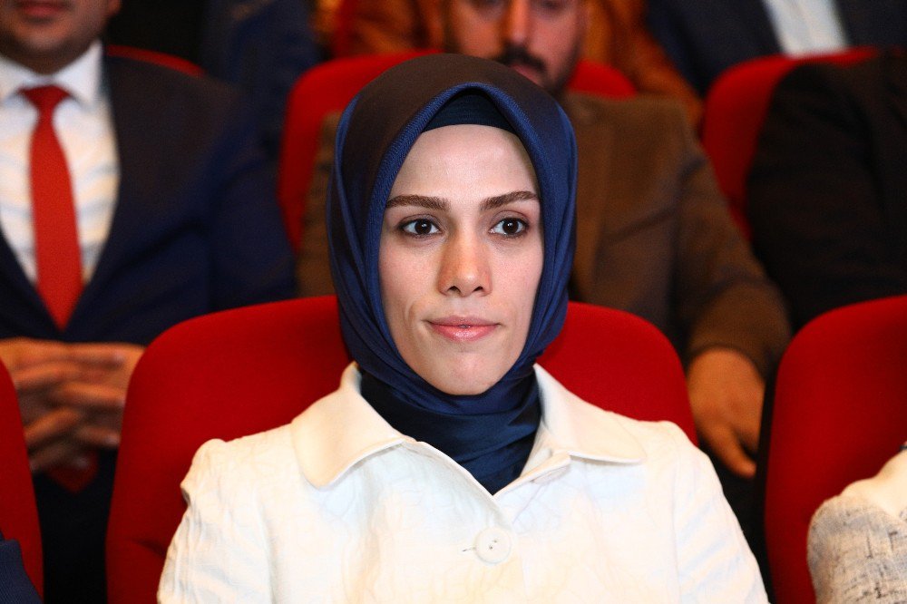 Daughter: Esra Erdoğan