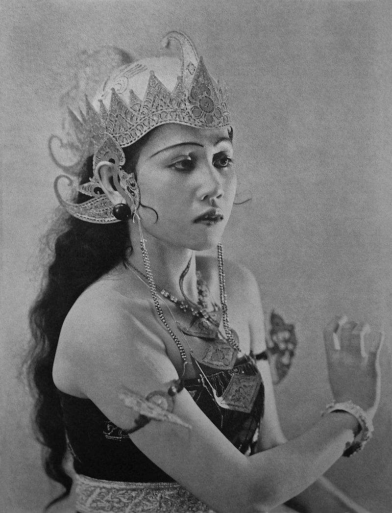 ex-spouse: Devi Dja