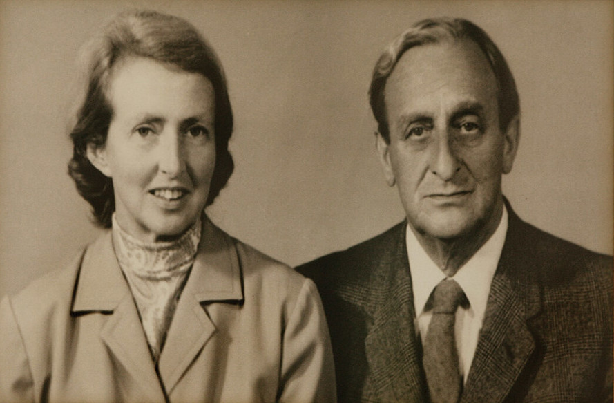 husband: Reginald Henry James Hamlin 
