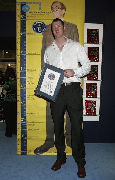 Gallery of Neil Fingleton