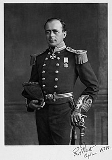 colleague: Robert Falcon Scott