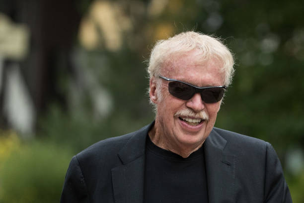 Gallery of Phil Knight
