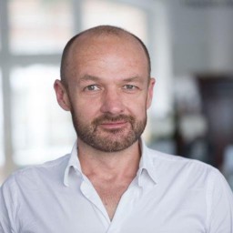 colleague: Ariel Hauptmeier 