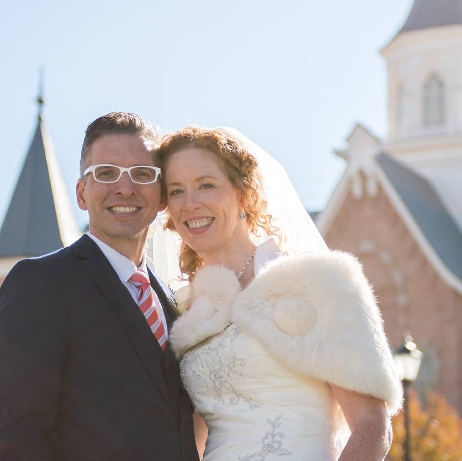 husband: Andrew Behnke 