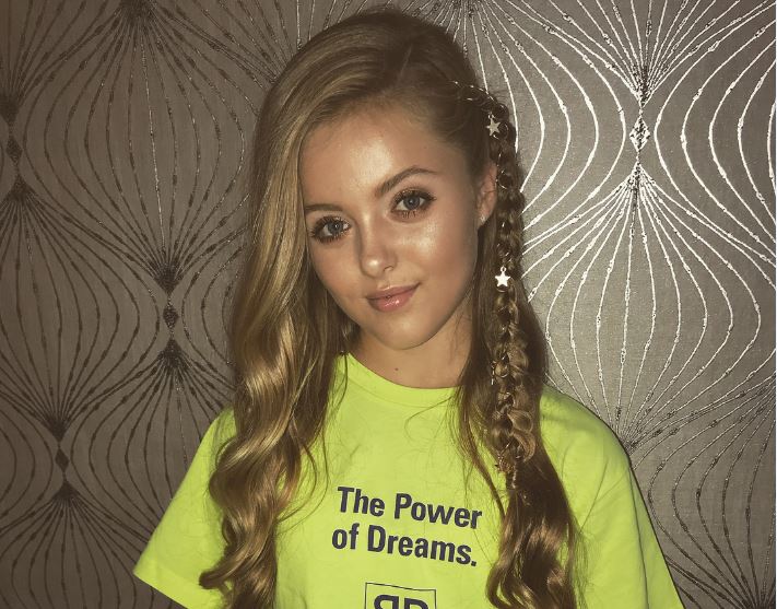 Daughter: Lilly-Ella Curran