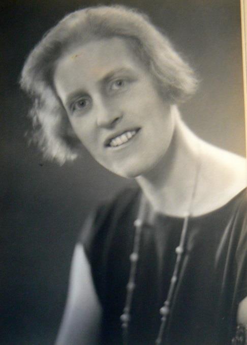 Gallery of Winifred Holtby