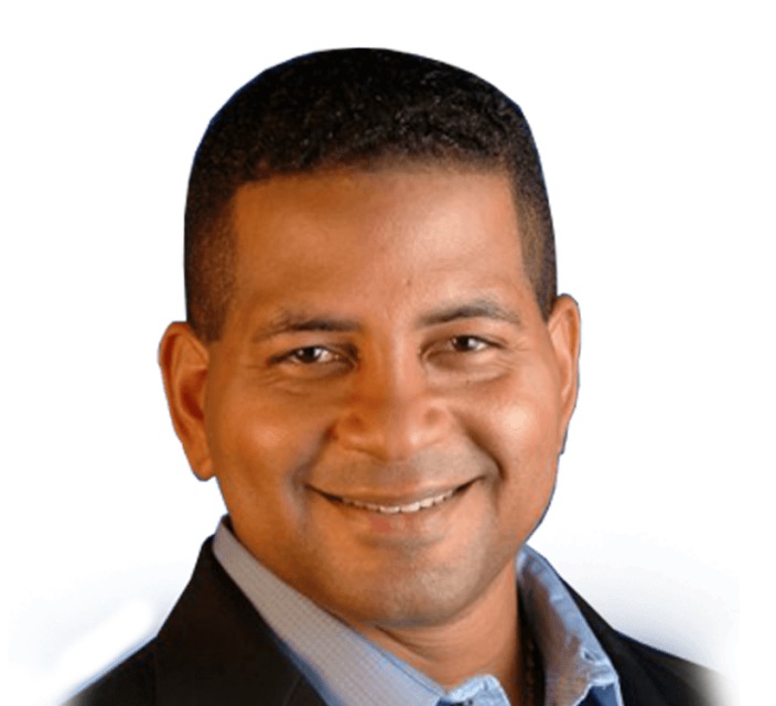 Son: Luis Roberto Clemente