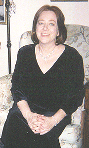 Janina Renée
